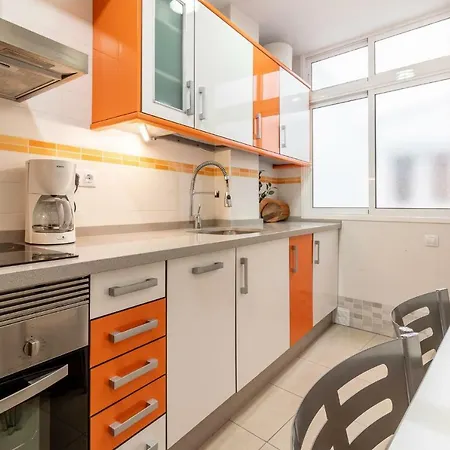 Flatguest Eusebio 28 + Urbano + 3hab + Wifi *